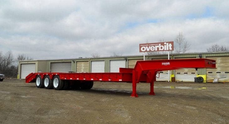 Fixed gooseneck trailer